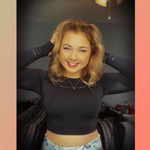 Meet your Posher, Paige